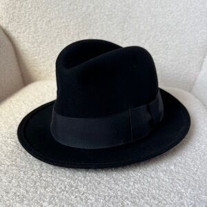 Golden Gate Hat Co Black Hat 100% Wool 7 Universal Studio Vintage Collection
